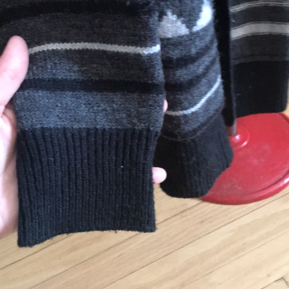 Open Front Abstract Print Sweater Cardigan - Picture 6 of 6